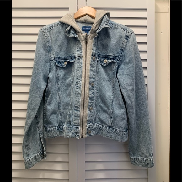 Arizona Jean Jacket - Picture 2 of 10